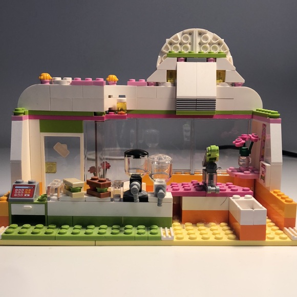 Lego Friends Heartlake Juice Bar - Picture 3 of 4